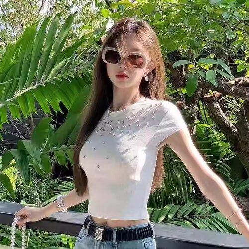 美式辣妹重工镶钻圆领短袖T恤女