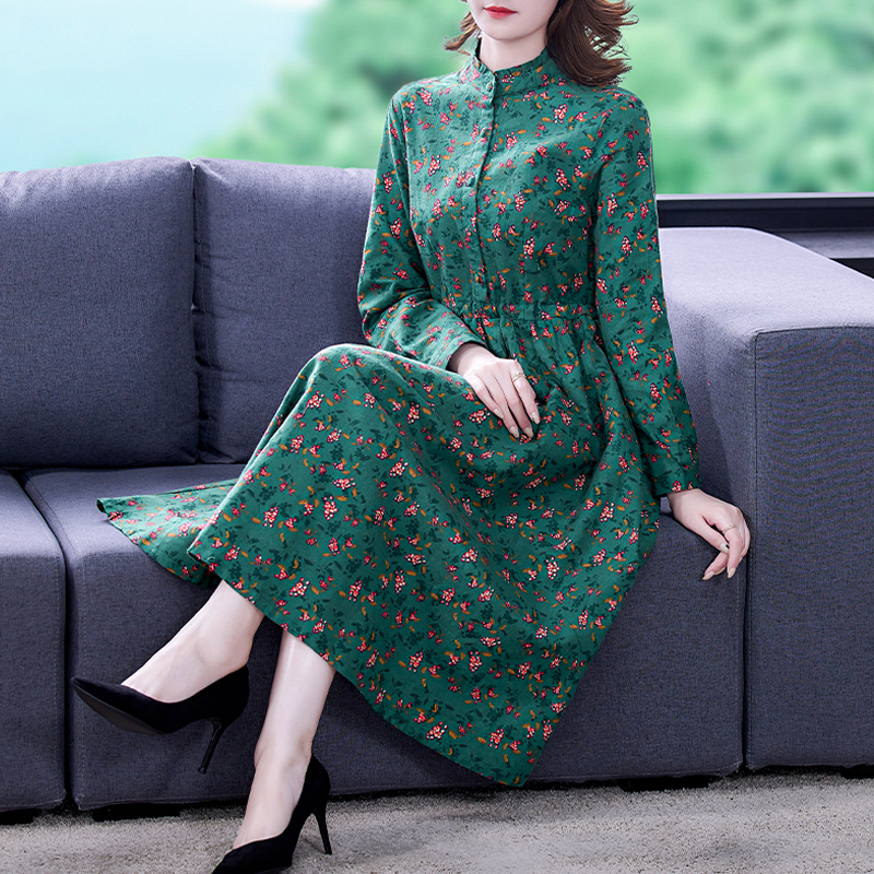 早秋装2021年新款大码女装洋气减龄贵夫人妈妈长袖碎花连衣裙长款