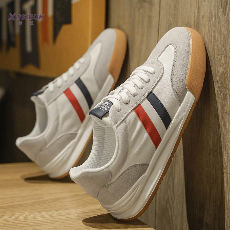 2025新款夏季透气帆布板鞋