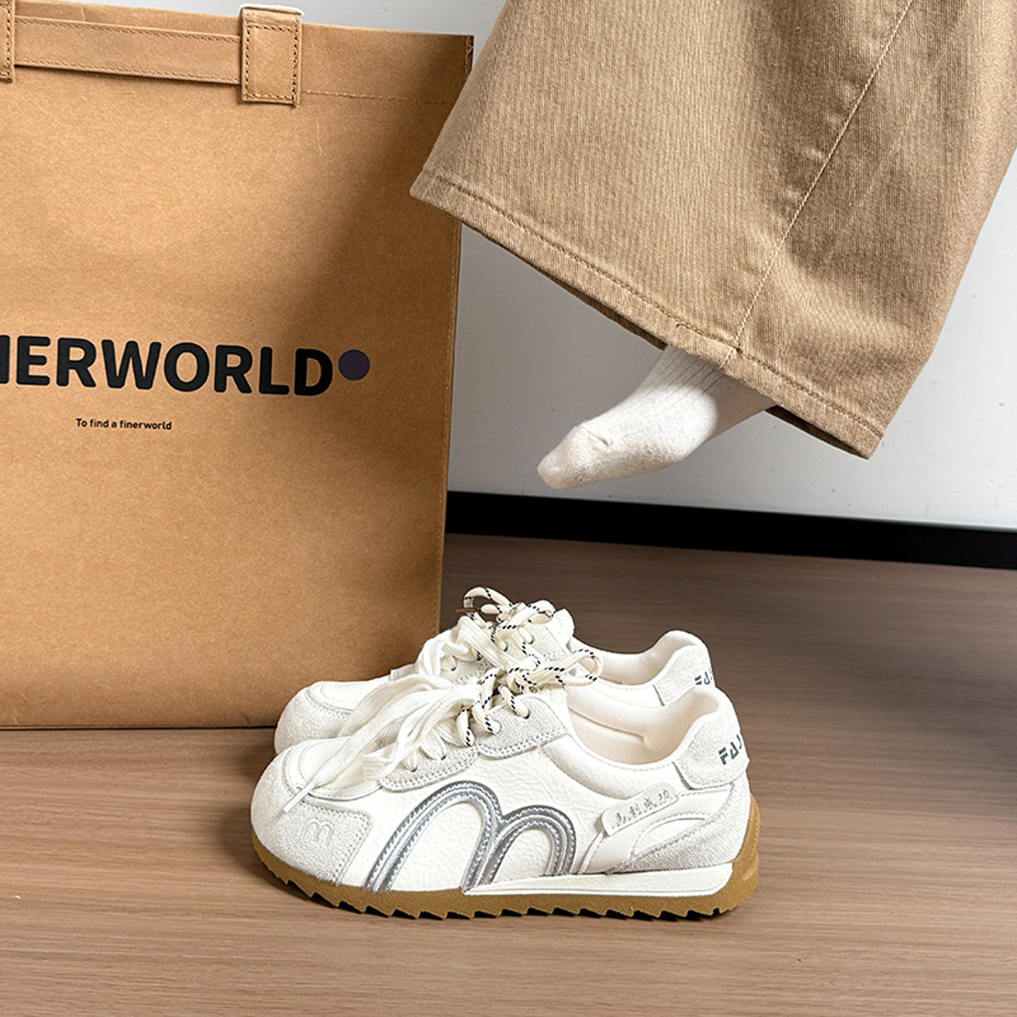 百搭厚底板鞋女春秋季德训阿甘鞋2026新款轻便平底休闲运动面包鞋,女鞋,时尚休闲鞋,淘宝优惠券,粉丝福利购,淘宝优惠卷