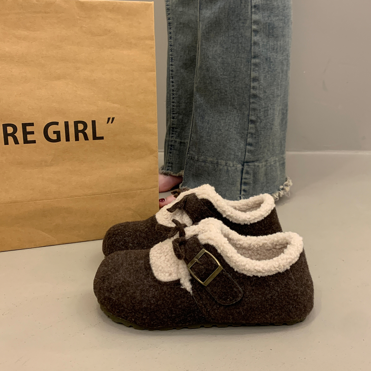 棕色单鞋女冬灰色保暖博肯鞋全包