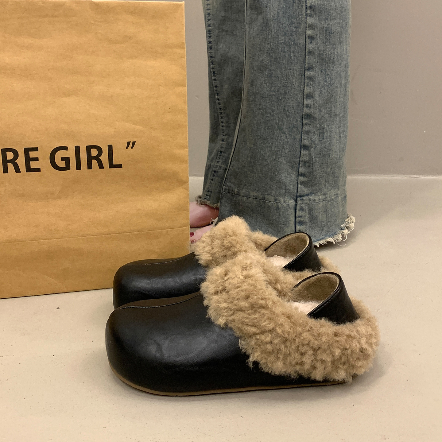 法式气质小单鞋女冬季全包博肯鞋