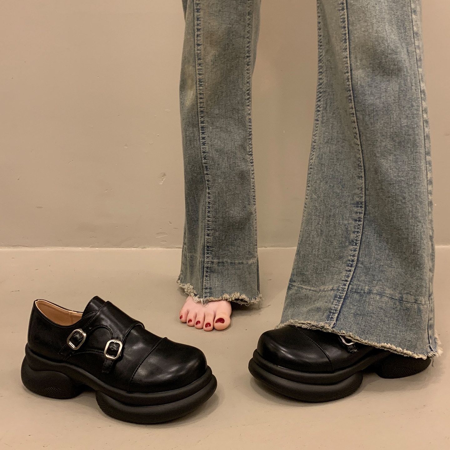 英伦黑色百搭厚底小皮鞋女法式单鞋2026新款春秋季一脚蹬玛丽珍鞋,女鞋,深口单鞋,淘宝优惠券,粉丝福利购,淘宝优惠卷