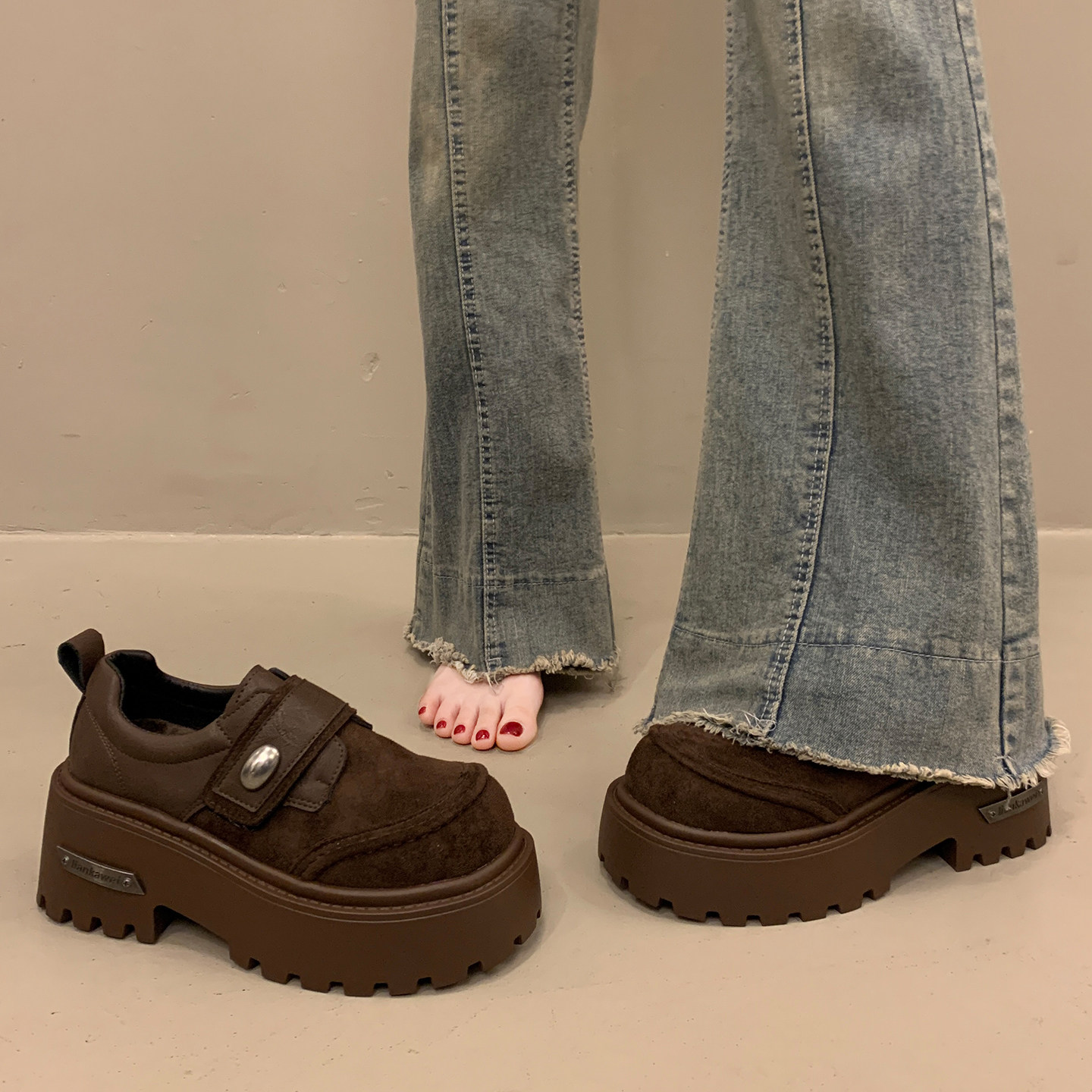 法式绝美厚底增高深口单鞋女秋冬季2025新款勃肯鞋大头英伦小皮鞋,女鞋,深口单鞋,淘宝优惠券,粉丝福利购,淘宝优惠卷