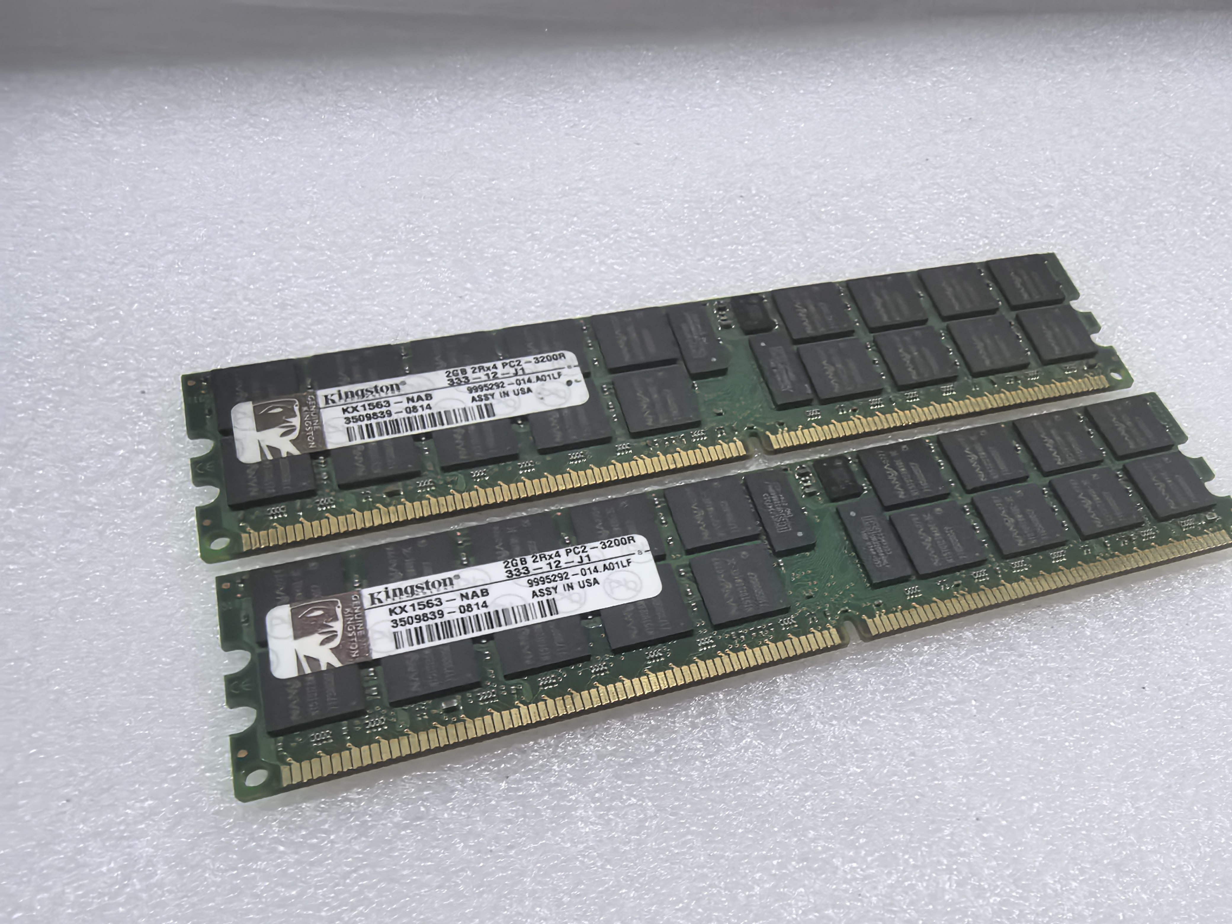 Kingston PC2-3200R 2GB 2R*4 DDR2 400服务器内存南亚HY三星1R*4