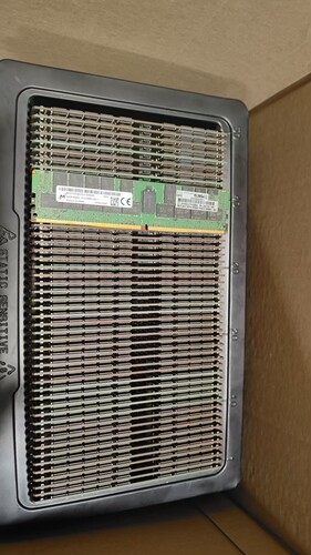 镁光 MT 64G 4DRX4 PC4-2666V 服务器内存 MTA72ASS8G72LZ-2G6B2
