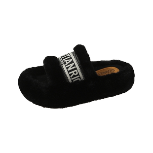 爆款毛毛拖鞋女冬季外穿2026新款刺绣高级感网红厚底毛绒棉拖春秋