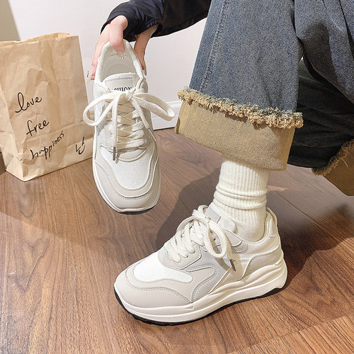 新款韩版舒适软底休闲鞋子