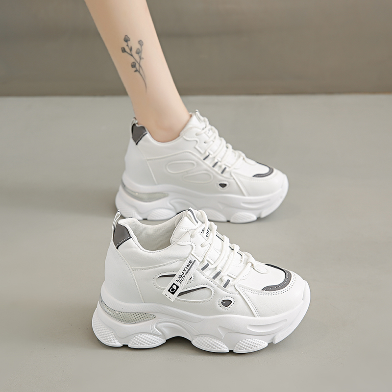 新款韩版休闲舒适运动鞋子