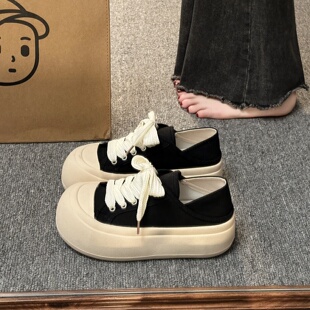 奶fufu丑萌大头厚底小白鞋女2026新款日系宽头小众帆布鞋可踩半托