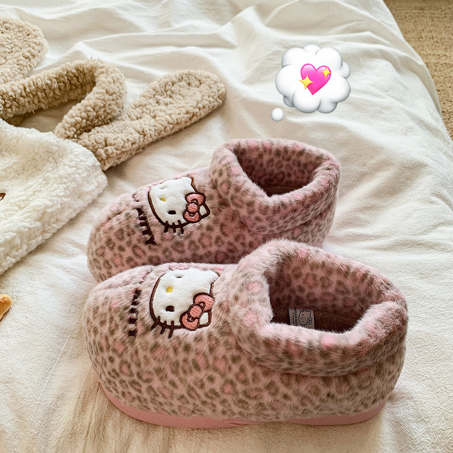 萌系可爱凯蒂猫厚底雪地靴女冬季舒适轻便软底棉鞋时尚豹纹毛毛鞋