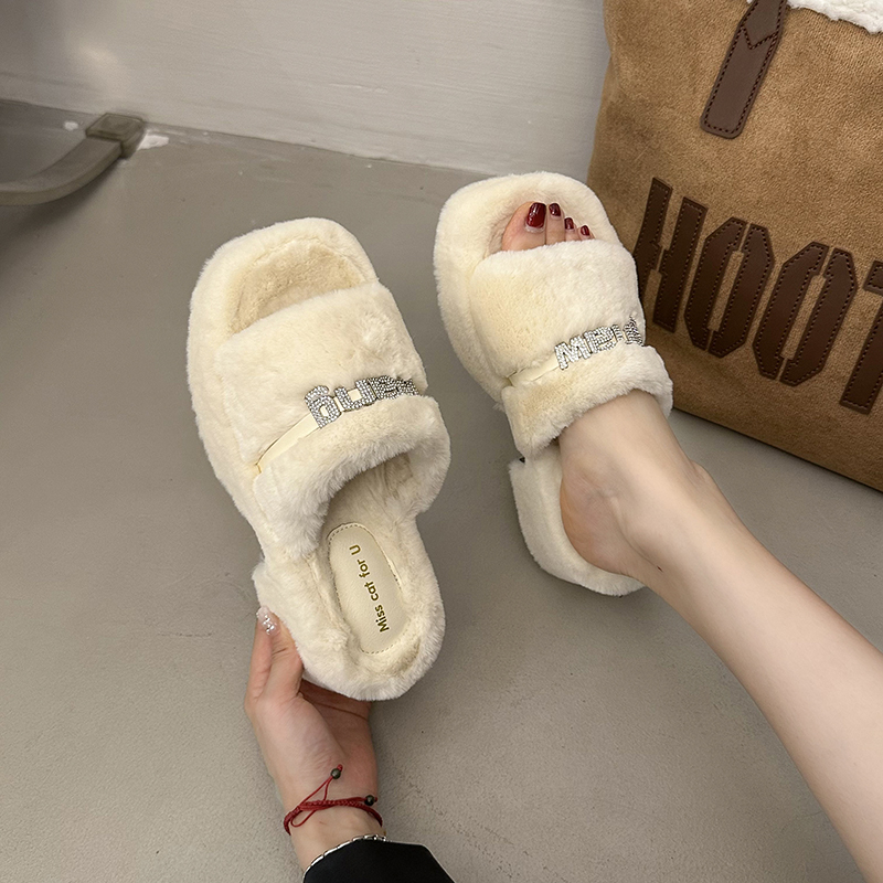 法式厚底坡跟水钻毛毛拖鞋女外穿2025秋冬新款绝美高级感一字棉拖