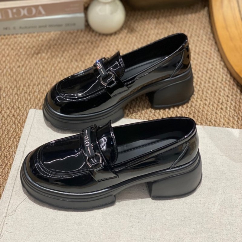 2026春季爆款学院风黑色漆皮乐福鞋女厚底粗跟深口单鞋百搭一脚蹬,女鞋,深口单鞋,淘宝优惠券,粉丝福利购,淘宝优惠卷