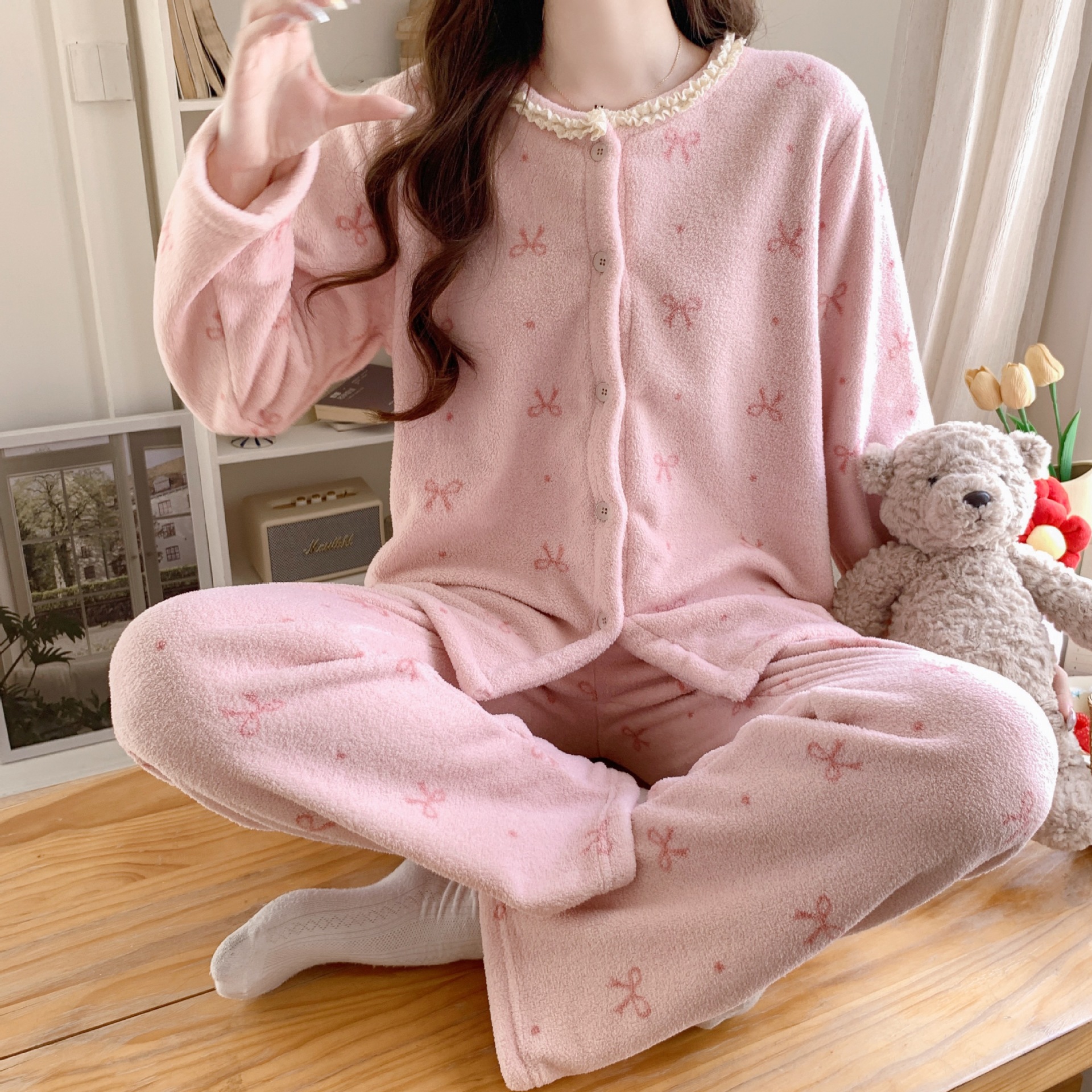 新款秋冬季珊瑚绒睡衣女加厚保暖大码雪呢绒法兰绒网红家居服套装