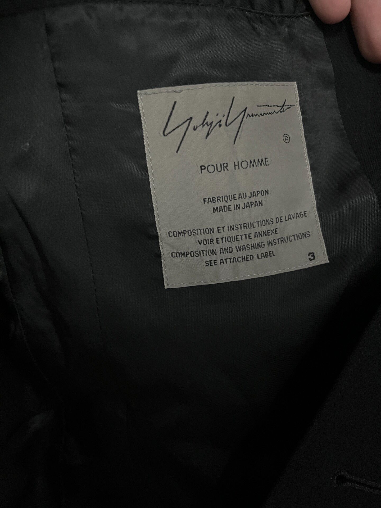 Yohji Yamamoto 19AW Black Short Coat — detail