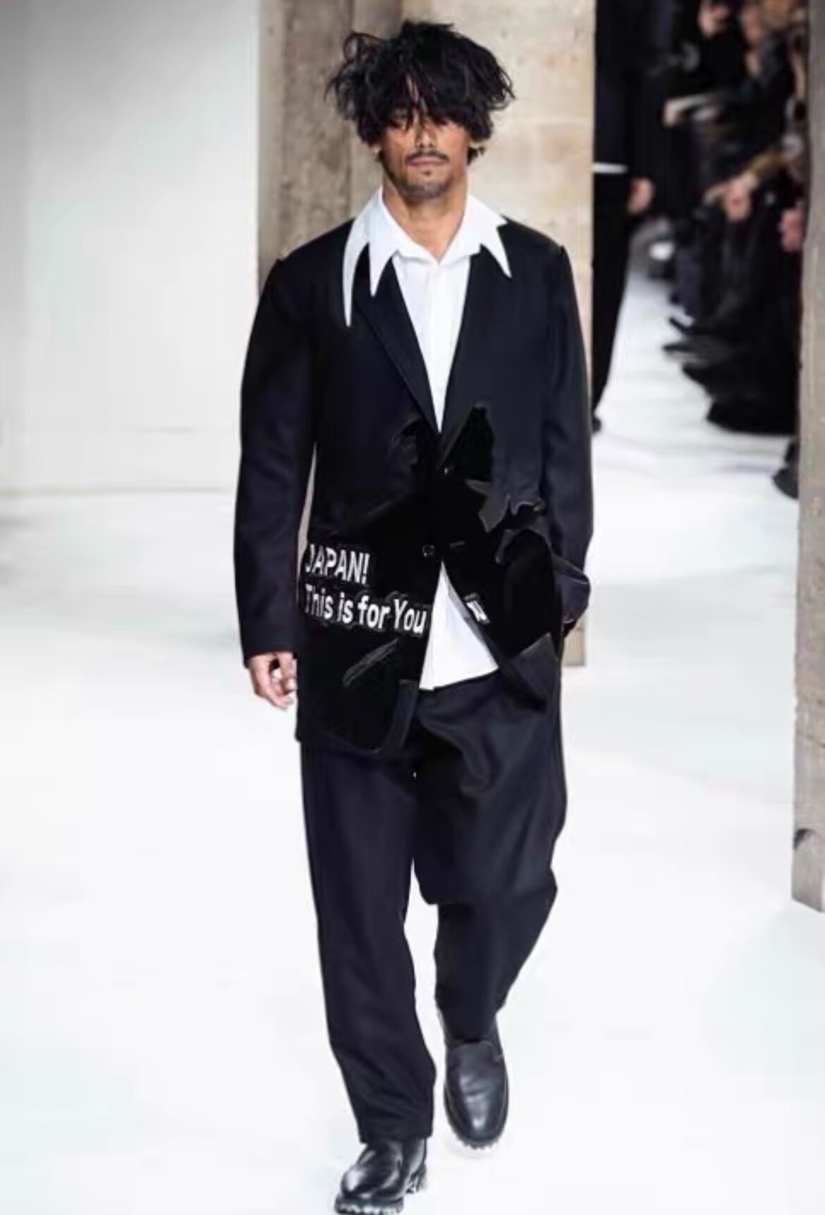 Yohji Yamamoto 17AW Velvet Samurai Suit — label