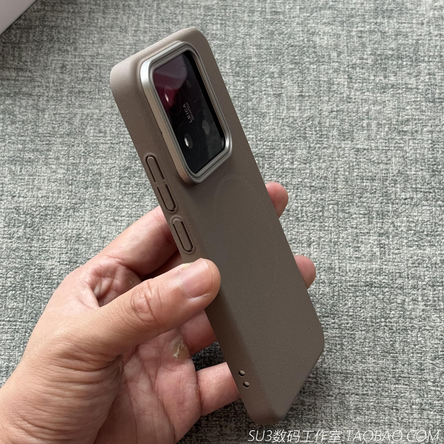 岩石磨砂感细圈磁吸适用iPhone15苹果16pro手机壳max巧克力棕色14plus简约13全包12硬壳e无线充电magsafe潮男