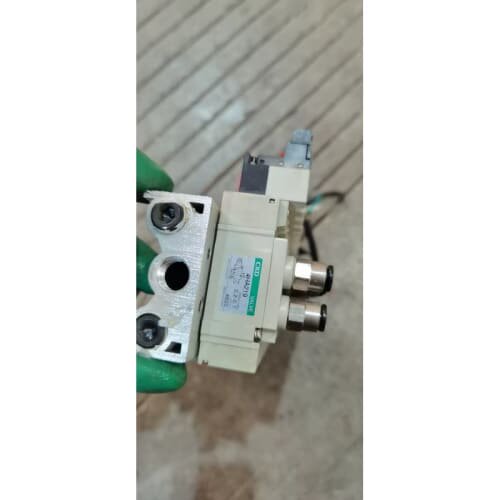 议价电磁阀4HA210实拍，需要的私