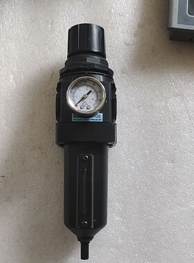 议价WILKERSON威尔克森过滤器B28-03-FHG0，用过