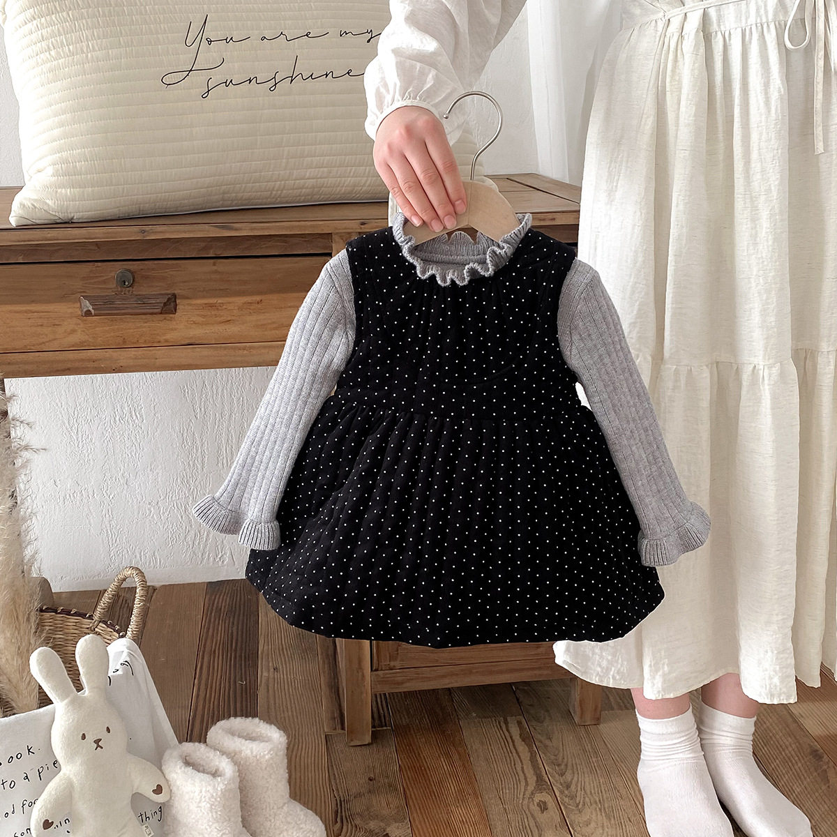 宝宝秋冬衣服洋气背心裙百搭毛衣打底衫保暖婴幼儿冬裙套装