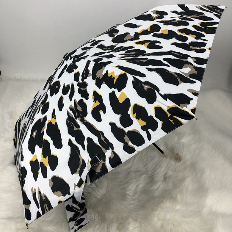 包邮新品ins斑马豹纹黑胶三折叠超轻弯钩防晒防紫外遮阳6骨太阳伞