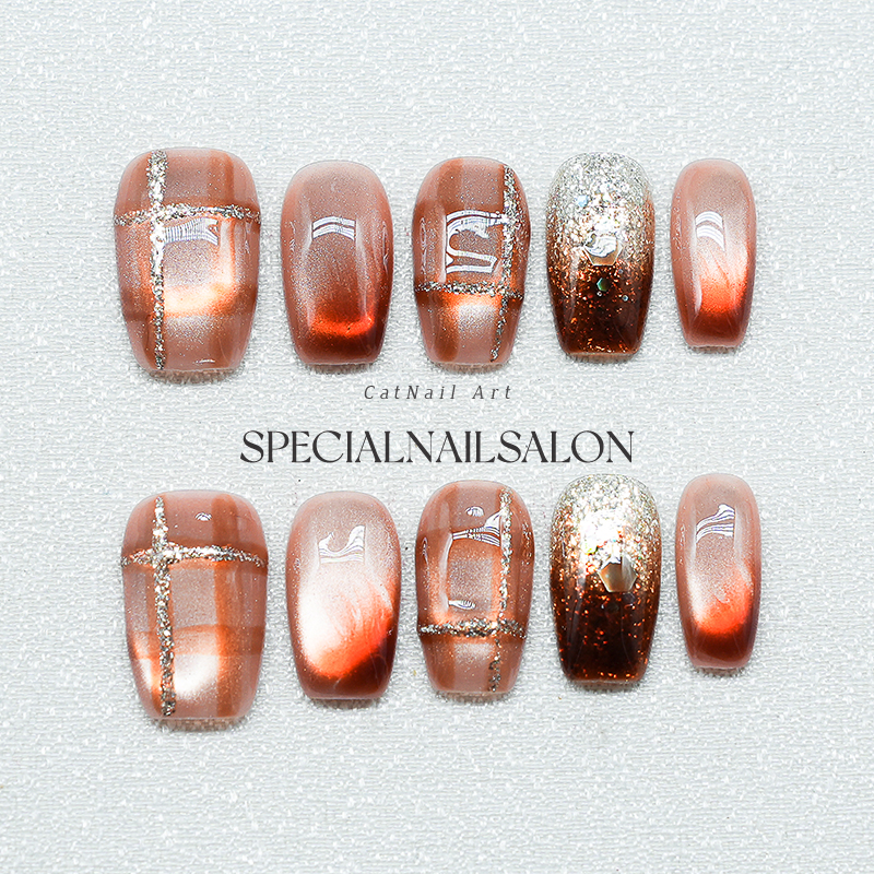 【维希格纹】手工穿戴甲秋冬新年款晕染灰金色猫眼显白高质量美甲