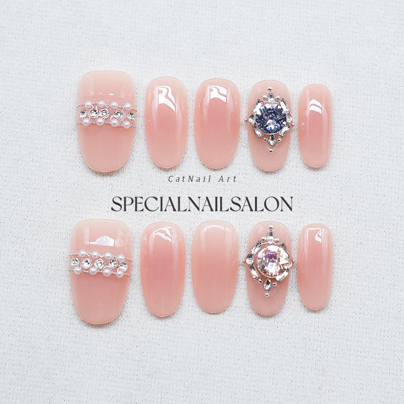 【一见倾心】纯手工穿戴甲爆闪钻饰日常裸色猫眼公主高级感美甲片,彩妆/香水/美妆工具,穿戴甲/甲片,淘宝优惠券,粉丝福利购,淘宝优惠卷