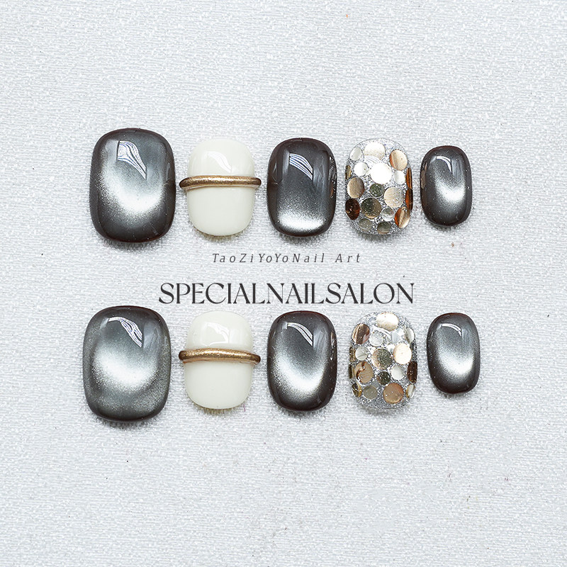 【秋月夜】纯手工穿戴美甲秋冬气质氛围感小香风亮片猫眼指甲贴片,彩妆/香水/美妆工具,穿戴甲/甲片,淘宝优惠券,粉丝福利购,淘宝优惠卷