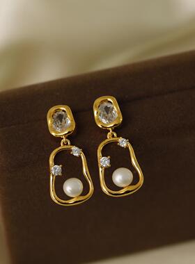 韩版不规则金属淡水珍珠耳坠锆石耳环2024新款独特高级感耳饰女