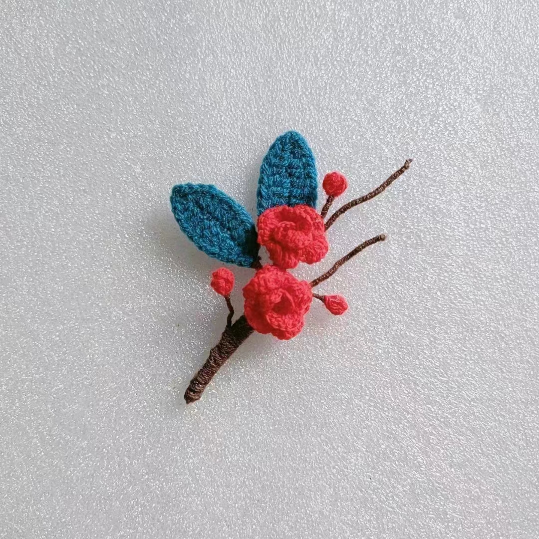 原创微钩小红花胸针女款毛衣玫瑰花胸花结婚红别针旗袍国风装饰品