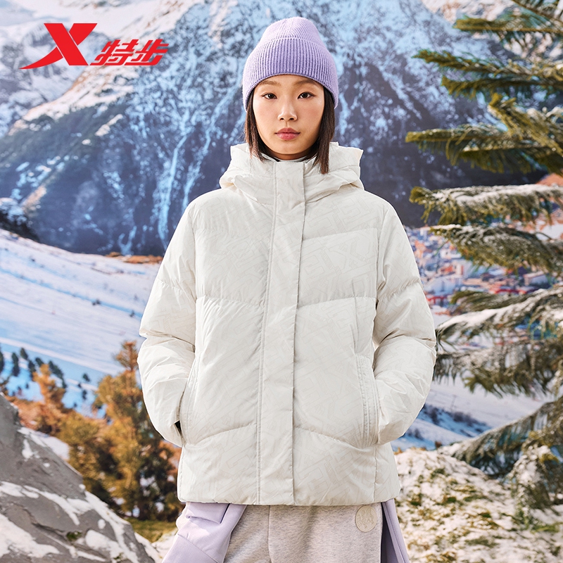 特步女子羽绒服2025冬季加厚保暖外套连帽防风面包服976428190344