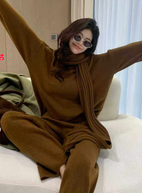 利达 NEW DADADA【甜趣相投】时尚休闲修身气质两件套套装XYM2397