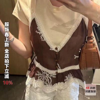 利达NEWDADADA设计感假两件蕾丝拼接T恤时尚休闲修身气质上衣女夏