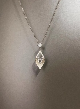 Vintage古着 Stars Within Wings项链