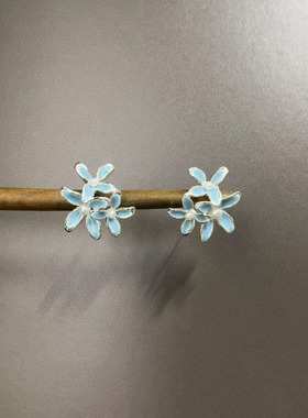 Vintage古着 Dropping flower clusters耳饰