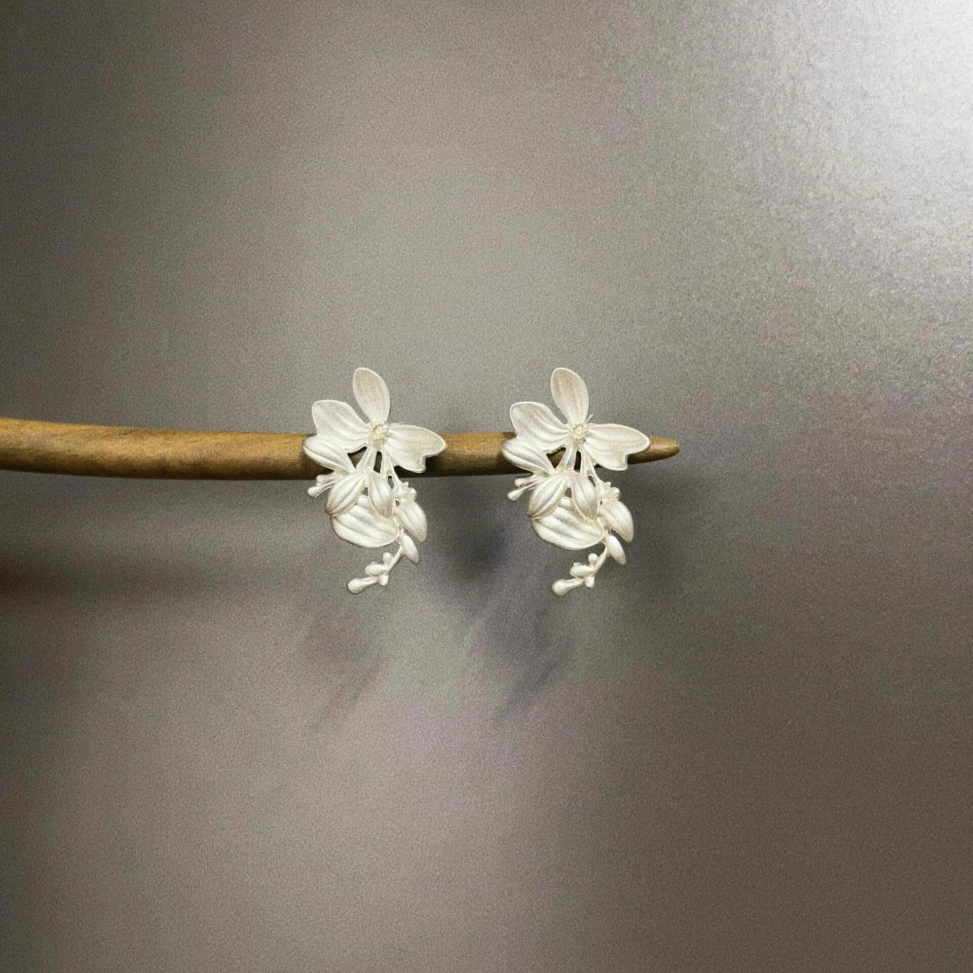 Vintage古着 Pure forsythia flower耳饰