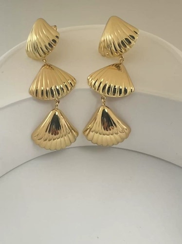 欧美不锈钢贝壳耳环吊坠高级感ins耳钉钛钢不掉色耳饰品