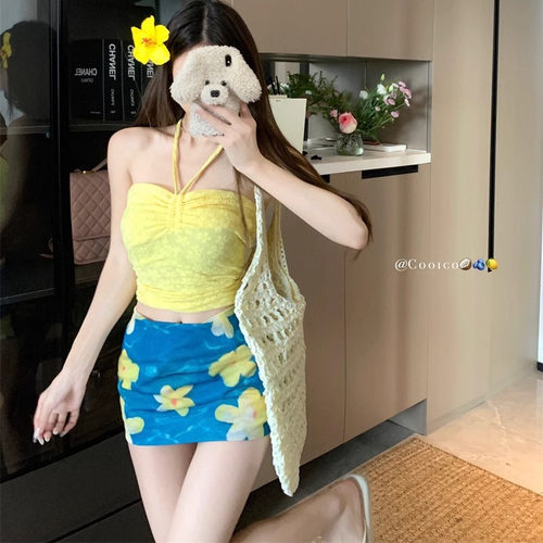 泳衣女高级感2025新款分体挂脖ins高颜值绝美独特漂亮小个子女生
