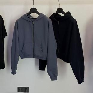 Baseplate 精梳棉短宽磨毛鱼骨420G立体短宽boxy连帽拉链卫衣