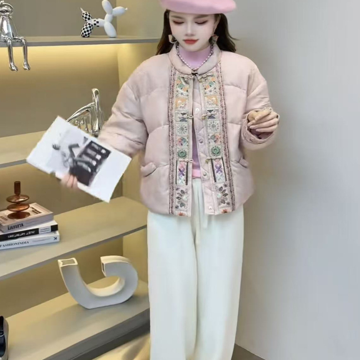 欧洲站国风立领刺绣鹅绒羽绒服女