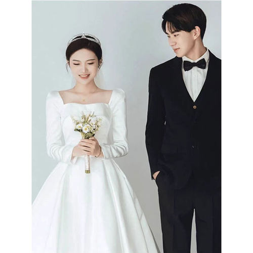 大码缎面轻婚纱2023新款新娘胖MM法式一字肩出门纱简约显瘦连衣裙