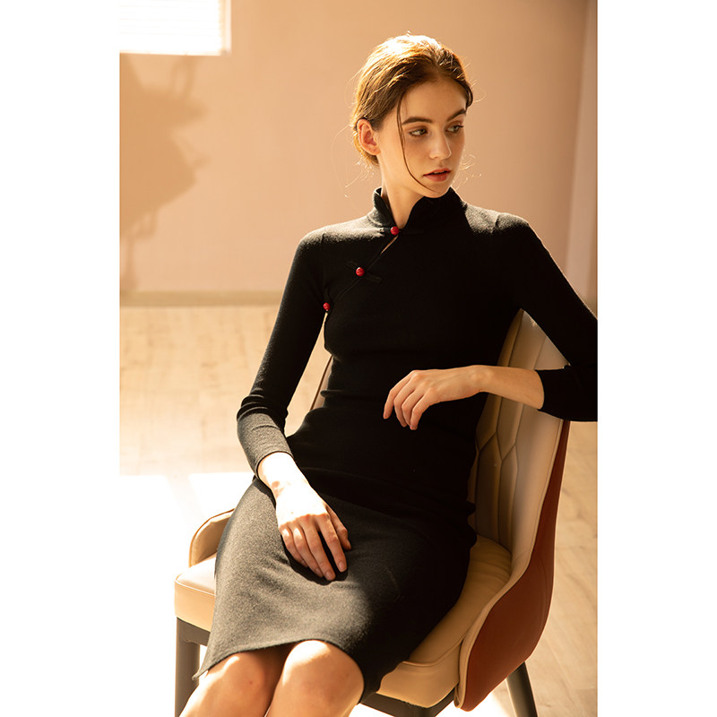 旗袍改良版连衣裙中国风复古羊毛针织裙中长款紧身修身包臀裙