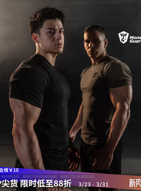 Monster Guardians 夏季男子修身吸湿排汗综合训练健身运动短袖
