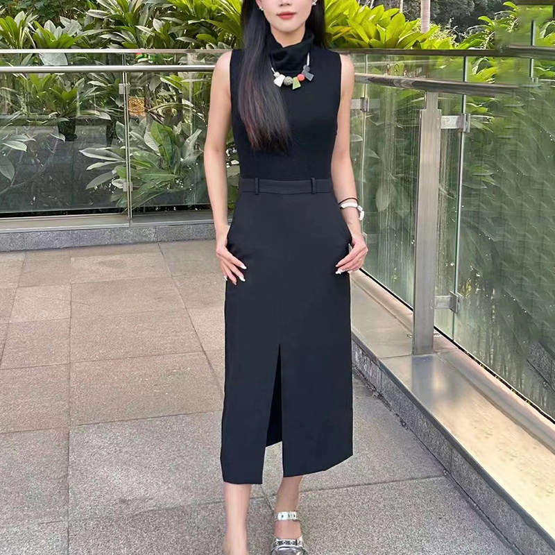 高领修身羊毛黑色假两件