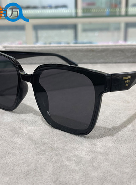 薇尚大方框显瘦防紫外线偏光墨镜