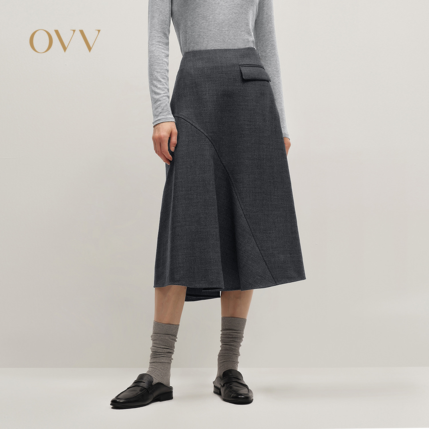 OVV2025秋冬新款女装大裙摆伞裙羊毛精致休闲半身裙