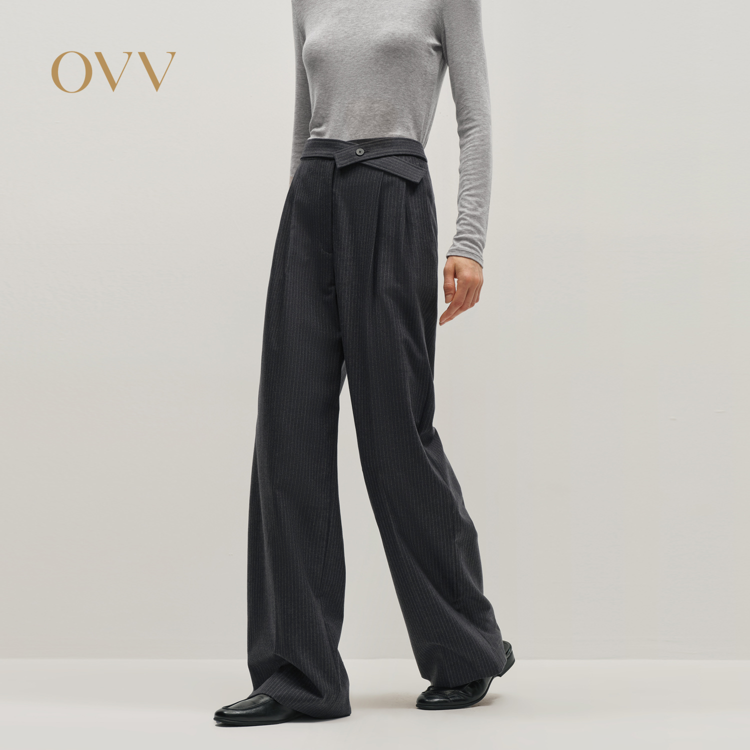 低调条纹 高级优雅 羊毛面料