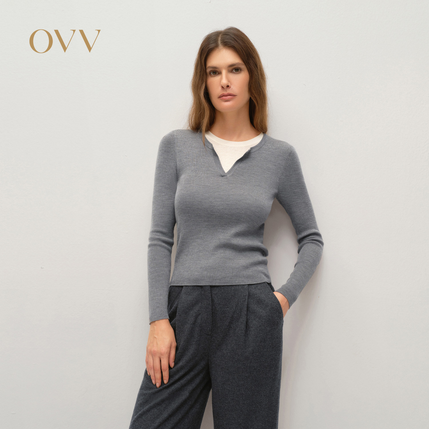 OVV2025秋冬新款女装经典撞色圆领舒适羊毛长袖针织衫