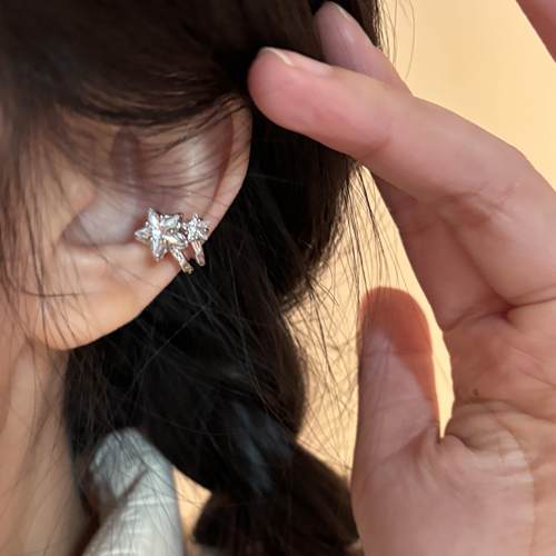 [楼哈哈]小众设计感星星锆石耳夹无耳洞女高级感轻奢独特耳骨夹