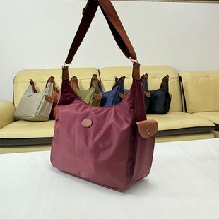 王菲同款托特包hobo机场邮差包女式24新款流行尼龙饺子爆款斜挎包